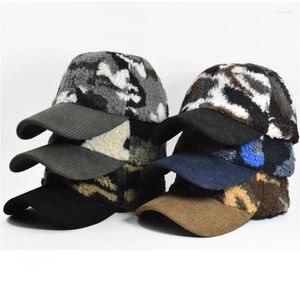 Cappellini da baseball mimetici invernali da baseball per uomini e donne Velluto a coste Splicing Piuma di agnello Cappello snapback Cappellino sportivo caldo per esterni Gorras