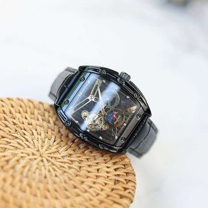 2024 جديدًا جديدًا للعلامة التجارية ، نوع برميل نبيذ من النوع الليلي Glow Glow Flywholl Hollow Automatic Mechanical Watch Fashion ومقاومة للماء