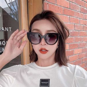 Fashion Pradd cool sunglasses designer P family new Women's net red same personalized round frame small face spr14w