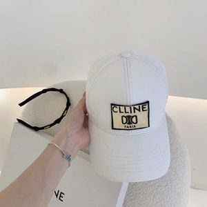 Capinho de beisebol de grife preto Branco resistente a UV FabricLuxury Beach Hat Multicolor Letter Bordado Bordado Esporte Chapéus de caminhoneiro respirável