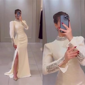 Exquisite Beaed Collar Mermaid Wedding Dresses Thigh High Slits Long Sleeve Bride Reception Gown Satin Sweep Train Engagement Party Dress