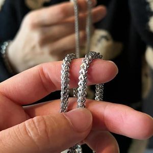 Colar de corrente de caixa quadrada de Franco colar de aço inoxidável para homens e mulheres jóias de design perfeitas 5 mm 24 polegadas prata