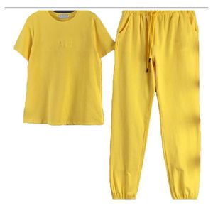 Kadınlar İki Parçalı Set Tişört Pantolonları Kısa Set Sport Sevap Lüks Giyim Sportswear Kısa Kollu Bahar Kısa Kollu Elastik Bel Casua Büyük Boy Pembe