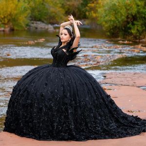 Czarna ukochana quinceanera sukienka z ramion Princess Promowa sukienka Tiulowe aplikacje koronkowe koraliki Słodka 15 16 sukienka de 15 anos