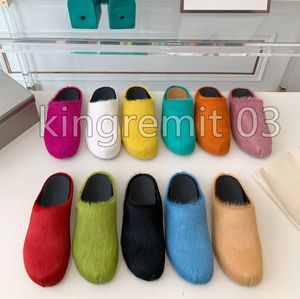 Marn Horse Hair Slippers Designer Slides masculino sandálias femininas Coloque de couro de moda de moda de calcanhar plana Sabra ao ar livre dirigindo preguiçosa de um pé de estirulação de praia