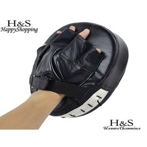 Equipamento de proteção de alta qualidade 1 peça Blackred Boxing Mitt Mma Target Hook Jab Focus Punch Pad Luvas de treinamento de segurança Karate6713493 Dro Otry2