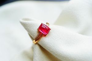 Pierścienie klastra jhy solid 18k różowe złoto natura czerwona turmalin 1,8 ct kamienie szlachetne diamenty dla kobiet preferuje biżuterię Presents