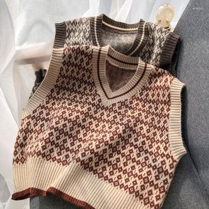 Women's Vests Khaki Argyle Office Laddy Year's V-neck Knitted Vest Pullover Casual Winter Women Fall 2023 Clothing
