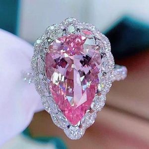 Wedding Rings 2023 Fashion Exquisite Water Drop Ring Inlay Shine Pink Cubic Zirconia Korean Style Women Engagement Banquer Jewelry