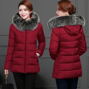 Women's Down Parkas Big Fur 2023 Autumn Hooded Short Coats Warm Winter Parka Jacka damkläder Kvinnor Jackor POLLED PLUS STORLEK 6XL 231123