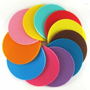 Table Mats 18cm Candy Color Waterproof Silicone Anti Slip Heat Resistant Mat Round Cup Cushion Placemat Pot Holder Kitchen Tools