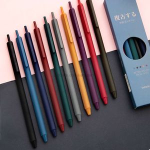 wholesale Bestes Design 1PCS Dreieck Retro Gelschreiber 0,5 mm Nachfüllung 10 Farben erhältlich Schüler Lernbedarf Büromaterial Werkzeug