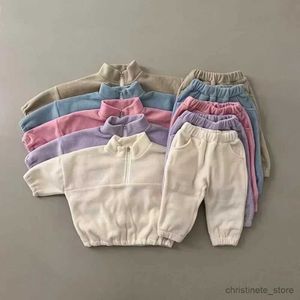 Set di abbigliamento Autunno Bambino Neonati maschi Set da bambina Set sportivo in pile fronte-retro Set giacca e pantaloni per ragazzi