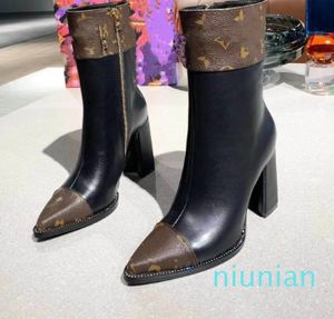 Lüks Bayan Tasarımcı Baskı Martin patik platformu Çalışma Snowt Lady Brown Black Beyaz Ayakkabı Botları Yüksek Topuk 9.5cm Kış Ayakkabıları 2020 Yeni 03