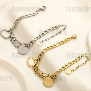 Popular designer pulseira mulheres presente luxo carta charme mens pulseira designer jóias acessórios moda ornamento vintage banhado a prata pulseiras de ouro zb067