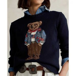 Xiaoma〜Autumn and Winter New Women's Classic Embroidery Little Bear Round Neck Cotton Loose Versatile Knit