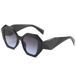Мода Pradd Cool Sunglasses Дизайнер Новая мода P-Family и Star's Tyme Polygonal Candy Color Pare Солнцезащитные очки