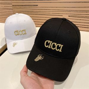 Fashion Unisex Baseball Caps Embroidered Patch Black and White Fine Twill Geological Fabric Couples Casual Sport Versatile Dome Cap