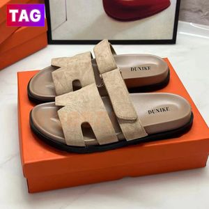 Hot Sandals Women Designer Slides Chypre Slippers Fur Shearling Leather Canvas Slide Fuzzy Plush Slipper Orange Red Womens Summer Winter Sandal Shoes00