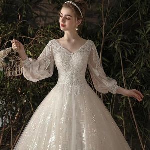 2023 new bride trailing lace slim large size forest super fairy dream temperament winter wedding dress