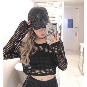 Tshirt feminino verão novo sexy ver através de malha de manga longa crochê oco com fishnet encobrir o pulôver de decote da tripulação p230328 g