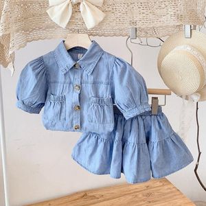 Kläder sätter sommar barn baby flicka barnkläder set söta tjejer kort ärm cowboy ren färg topp kjol kläder kostymer