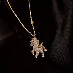 Чокеры, модное ожерелье с единорогом для женщин, милый мультяшный инкрустированный циркон, кулон, ювелирные изделия, блестящие аксессуары для девочек 231123