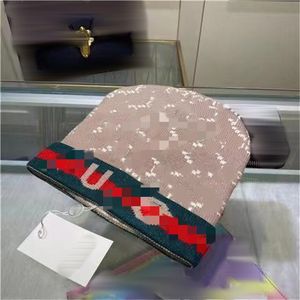 2023 Novo outono/inverno chapéu de malha moda designer gorro/esqueleto chapéu em camadas chapéu de cabeça carta com nervuras chapéu de lã quente e à prova de vento1HH569