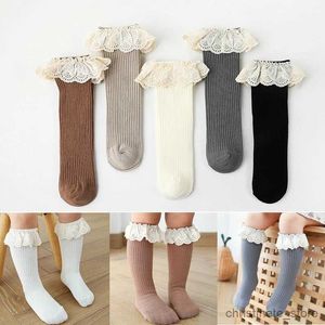 Skarpetki dla dzieci Dziewczyny Kolan Kóreczki High Kids Soft Cotton Lace Rzeczy Księżniczki Dzieci Skarpetki 0-8 lat Nogi podgrzewacze słodkie dziewczynki Socks R231204