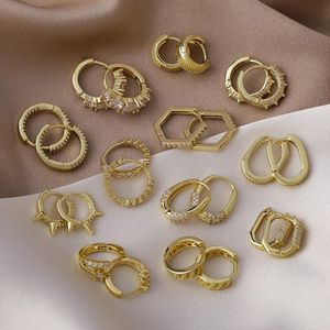 Orecchini a cerchio Huggie XAOBOACC Clip per osso dell'orecchio in oro per donna Moda coreana Mini Micro gioielli intarsiati all'ingrosso