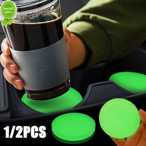 Bil Luminous Coaster Universal Car Hushåll Drink Bottle Water Cup Night Glowing Pads Holders Auto Interiör Tillbehör 1/2 st