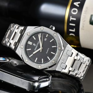 Часы высшего качества Наручные часы Простые роскошные часы в стиле лучших брендов Корпус часов Бизнес-мода Досуг Трехконтактные многофункциональные Wate 91ME