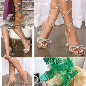 Yaz moda kristal rhinestone bayanlar sandaletler bowknot yüksek topuklu pvc şeffaf parti düğün kadın pompalar ayakkabı 230306