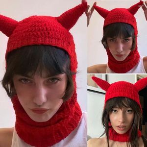 Berets Chapéu de Halloween Mulheres Homens Chifre Forma Vermelho Tricô Gorros Chapéus com Lenço Festa de Inverno Stage Skullies