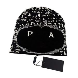 Vinter stickad mössa designer cap fashionabla bonnet klädda hösthattar för män skalle utomhus kvinnors hatt cappelli reseskidåkning stickad hatt t-11