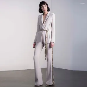 Женские брюки-двойки HIGH STREET Est 2023, дизайнерский комплект костюма для подиума, пояс с расклешенной лентой и шнуровкой из бисера, блейзер-клеш