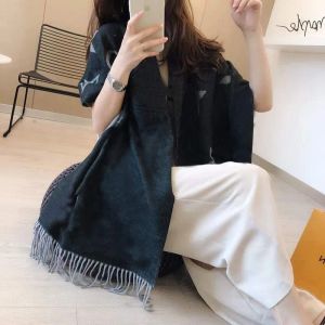 2023 Ny Luxury V Scarf Cashmere Tjock Shawl Women Long Winter Wram Pashmina Wraps Hijab With Tassel Bufanda Foulard Bästa julklapp