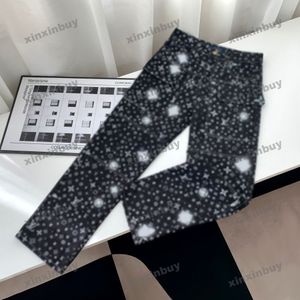 Xinxinbuy Мужчины Женщины дизайнерские джинсы брюки Starry Sky Письмо Жаккард Собирает джинсовые джинсы весна летние. Случайные брюки Черно-синий серый XS-2XL