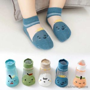 جوارب الأطفال 5pairs/lot 2-9 y baby socks summer cotton plaid blaid thin kids socks solid colorful girls mesh cute board boy boy toddler socks baby r231125