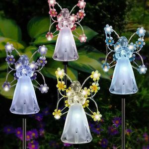 Gräsmatta lampor Solar LED Angel Lights Waterproof Outdoor Garden Decoration Lights Landscape Yard Patio Cemetery Stake Lights Lawn Night Lamp Q231125