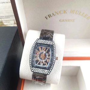 Högkvalitativa herrkvinnor Titta på full diamant Iced Out Strap Designer Franck Muller Watches Quartz Movement Par Lovers Clock Wristwatch Moissanite gåvor för kvinnor