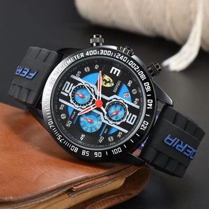 28% DI SCONTO orologio Orologio Ferrar da uomo Nuovo da uomo Tutti i quadranti al quarzo Cronografo di lusso di lusso Orologio con cinturino in gomma alla moda