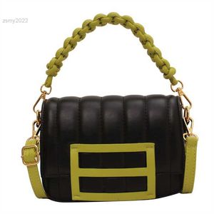 토트 여성 패션을위한 새로운 사각 가방 패션 짠 숄더 스트랩 어깨 가방 브랜드 지갑 및 핸드백 디자이너 크로스 바디 가방 귀여운 가방