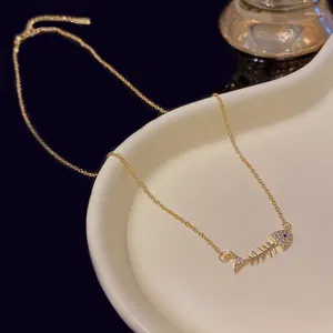 Kedjor 2023 Design Zircon Fishbone Pendant Titanium Steel Necklace Women's Light Luxury Clavicle Chain Retro Girl Accessories