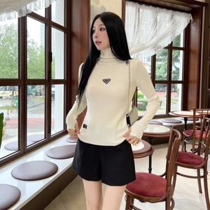 Designers Womens Slim Knits & Tees Letter T-Shirt Long Sleeved Black White Colors Tops Clothing size SML