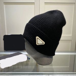 Fashin Casquette Designer Beanie Luxury Men Baseball Hat Sport Cotton Cotton Hats Caps Skull Caps مجهزة Triangle Wool Beanies غير الرسمية OU