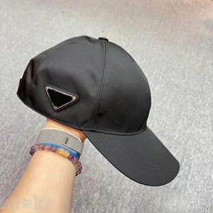 Cowboy Luxury Hats For Men Distribuctive Designer Caps Creative Delicate Modern Design Gorro Curved Brim Climbing Triangle Sunshade Baseball Hat Pink White PJ033 C23