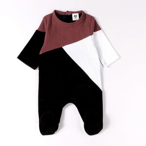 Rompers Baby romper piżama ubrania dla dzieci długie rękawy Dzieci Ubranie Velor and Rib Baby Baby Boy and Girl Ubrania Footy Romper 230425