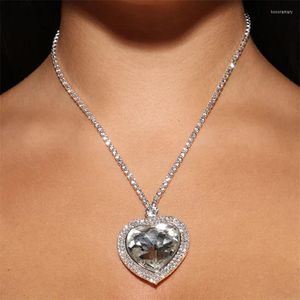 Chains Quick Connect Selling Rhinestone Love Pendant Necklace Versatile Sexy Exaggerated Gem Peach Heart Female Choker