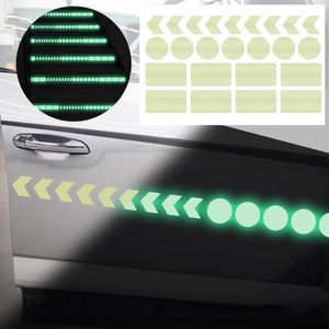 Confezione regalo Adesivi luminosi riflettenti per il corpo Frecce Punto Segnale di avvertimento anti-collisione Autoadesivo fai-da-te